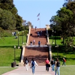 th_Small634341652552057596_Janss_Steps,_UCLA[1]